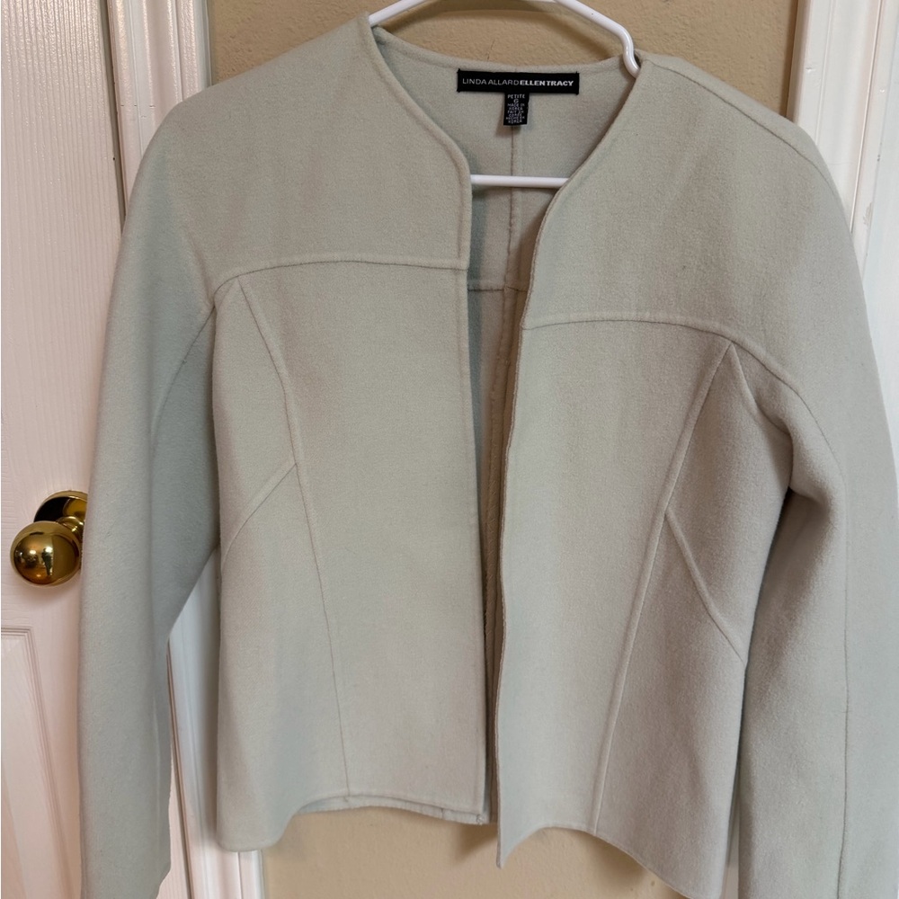 Ellen Tracy Women's Cream Blazer 6P 100%